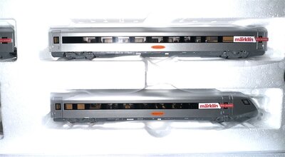 M�rklin 26931 H0 Zugset Metropolitan Express Train mfx+ Sound