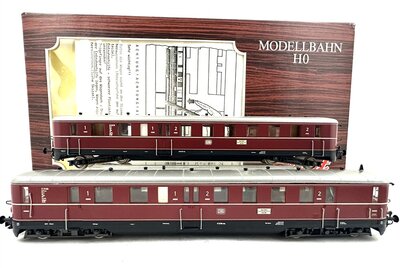 Liliput 125 04 H0 Diesel-Triebwagen VT 25 und VS 145 der DB