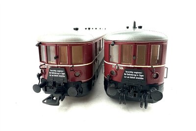 Liliput 125 04 H0 Diesel-Triebwagen VT 25 und VS 145 der DB
