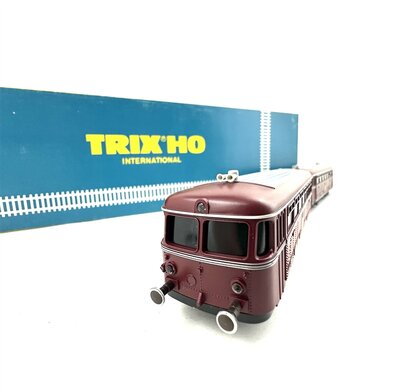 Trix 2481 H0 Schienenbus BR 798 mit Beiwagen 998 der DB