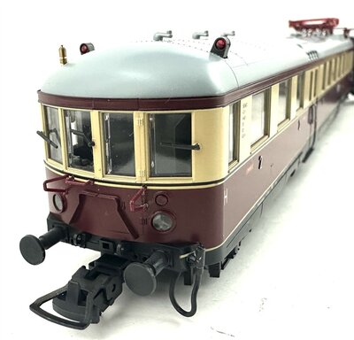 Kato 307072 H0 Elektrotriebwagen ET 25 Ep.II der DRG