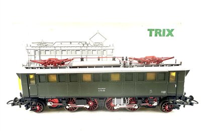 Trix 22731 H0 Elektrolok BR E 75 Ep.III der DB