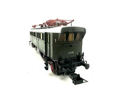 Trix 22731 H0 Elektrolok BR E 75 Ep.III der DB