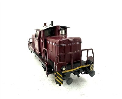 Fleischmann 4225 H0 Diesellok V 60 Ep.III der DB