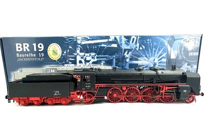 G�tzold 48100 H0 Dampflok BR 19 Ep.III der DR DSS