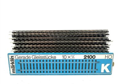 M�rklin 2200 H0 gerade K-Gleise 180 mm Vollprofil 10 St�ck