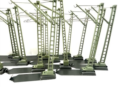 M�rklin 7509 H0 Oberleitungsmast 20 St�ck