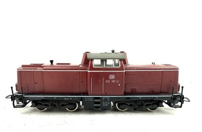 Fleischmann 4230 H0 Diesellok BR 212 der DB