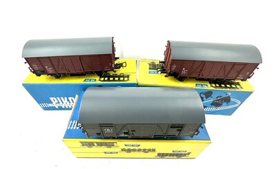 Piko H0 3 G�terwagen Ep.III der DR & SNCB