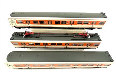 Roco 43001 H0 S-Bahn Triebzug 3-teilig BR 420/421 der DB