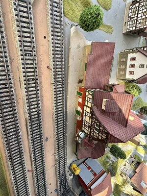 Noch H0 Fertiggel�nde mit M-Gleisen und Seilbahn