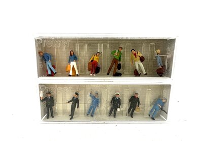 Preiser 10086 + 10115 H0 Franz�sisches Bahnpersonal + Reisende 1:87