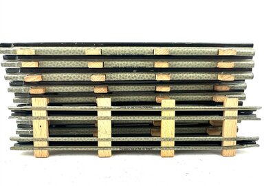 Biller Bahn 10 Gleise gerade mit Holzschwellen Spur 0e