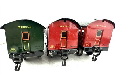 M�rklin 17210 3 Personenwagen aus Blech in Spur 0