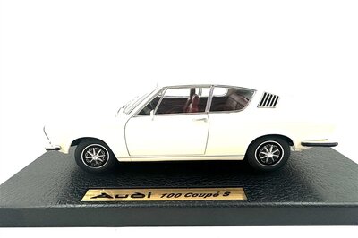 Anson Modellauto Audi 100 Coupe S 1:18