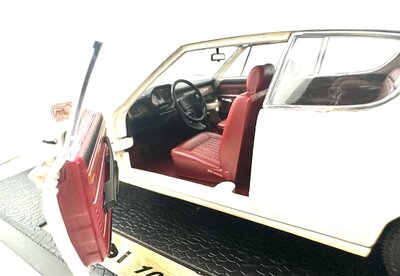 Anson Modellauto Audi 100 Coupe S 1:18