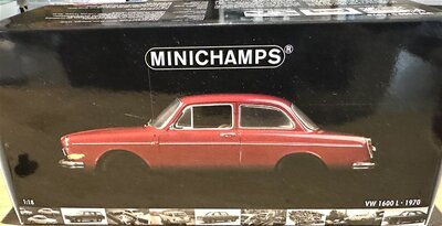 Minichamps Modellauto VW 1600 L 1970 1:18