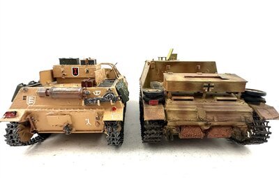 Tamiya 2 Panzerkampfwagen lackiert Weltkrieg II 1:35