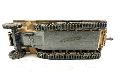 Tamiya Stuka Sd.Kfz 251/1 lackiert Weltkrieg II 1:35