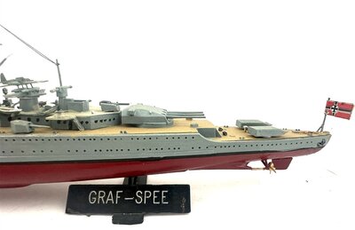 GRAF-SPEE Schlachtschiff Bausatz Weltkrieg II
