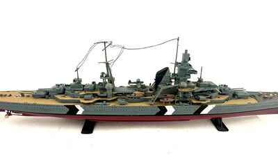 PRINZ-EUGEN Schlachtschiff Bausatz Weltkrieg II