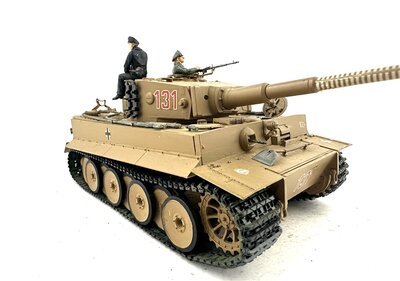 Tamiya 35194 Panzer Tiger I mit Figuren 1:35
