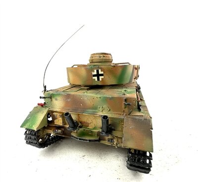 Dragon 6022 Panzer IV Ausf. J Late Sd.Kfz 162/2 1:35