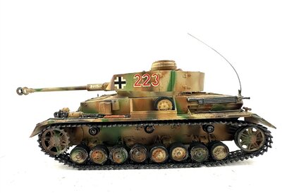 Dragon 6022 Panzer IV Ausf. J Late Sd.Kfz 162/2 1:35