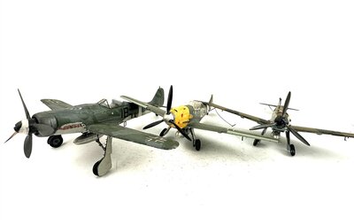Jagdflugzeuge und Bomber 7 St�ck Weltkrieg II 1:48