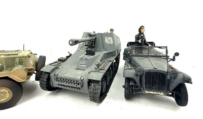 Italeri & Tamiya Milit�r Fahrzeuge Weltkrieg II mit Figuren 1:35