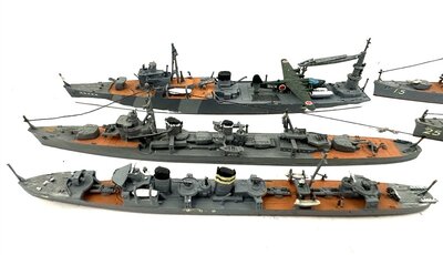 Hasegawa 6 Kriegsschiffe Japanese Navy Destroyer lackiert 1:700