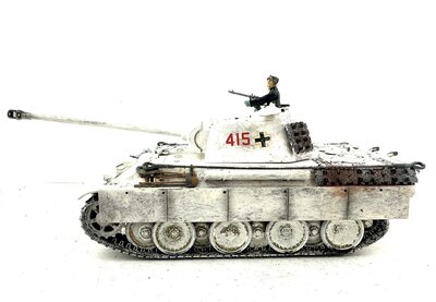 Panther Ausf. A Panzer mit Wintertarnung WWII 1:35
