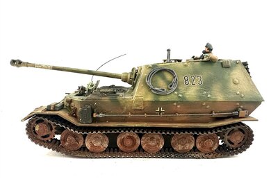 Italeri Panzerj�ger Elefant WWII 1:35