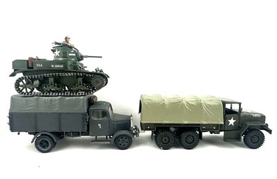 US Fahrzeuge Panzer und LKW WWII 1:35