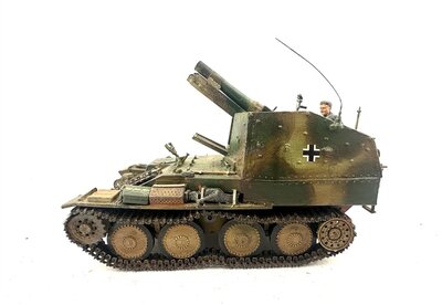 Dragon Gesch�tzwagen 38 M f�r SIG.33/2 1:35