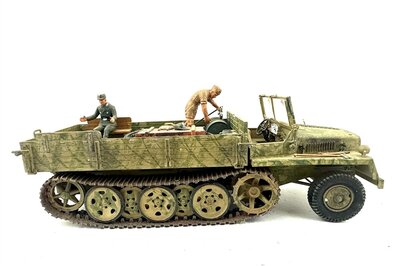 Wehrmachtsschlepper sWS Goliath WWII 1:35