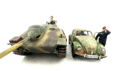 Tamiya Jagdpanzer 38 t + VW K�fer WWII 1:35