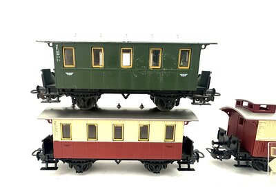 M�rklin H0 L�nderbahnwagen Personenwagen + Gep�ckwagen