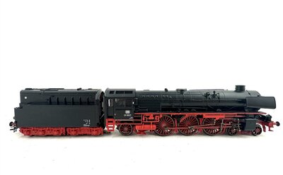 M�rklin 39103 H0 Dampflok BR 01 Ep.III der DB in digital