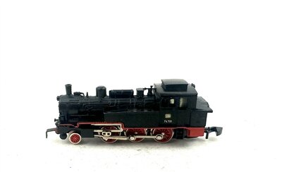 M�rklin 8895 Dampflok BR 74 Ep.III der DB Spur Z