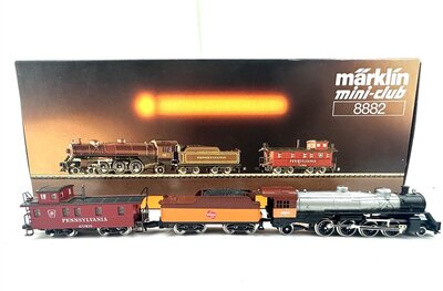 M�rklin 8882 US Dampflok BR 5400 mit Begleitwagen Pennsylvania Railroad Spur Z