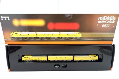 M�rklin 8832 US Diesellok Union Pacific F7 3-teilig in Spur Z