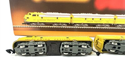 M�rklin 8832 US Diesellok Union Pacific F7 3-teilig in Spur Z