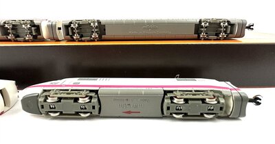 M�rklin 8871 ICE Triebwagenzug BR 410 4-teilig der DB in Spur Z