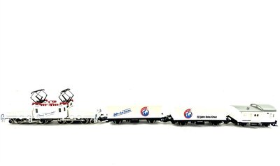 M�rklin 8114 G�terzug 125 Jahre Rotes Kreuz in Spur Z