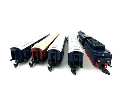 M�rklin 8135 Zugset Dompfeil mit Dampflok BR 03 der DB in Spur Z