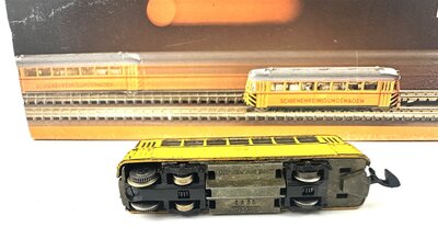 M�rklin 8802 Z Schienenreinigungs-Triebwagen Ep.V der DB