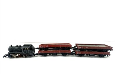 M�rklin Dampflok BR 89 mit 4 G�terwagen der DB in Spur Z