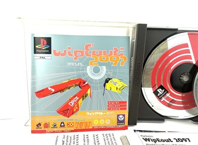 PlayStation Spiel Wipeout 2097 PAL + PC Version