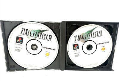 PlayStation Spiel Final Fantasy VII + VIII + IV PAL